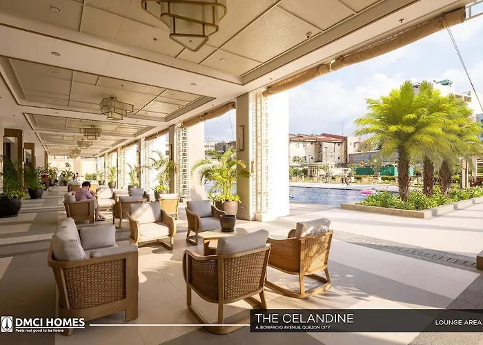 Unit With Balcony At The Celandine Qc *