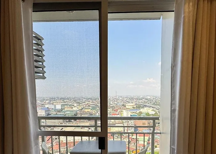 Unit With Balcony At The Celandine Qc